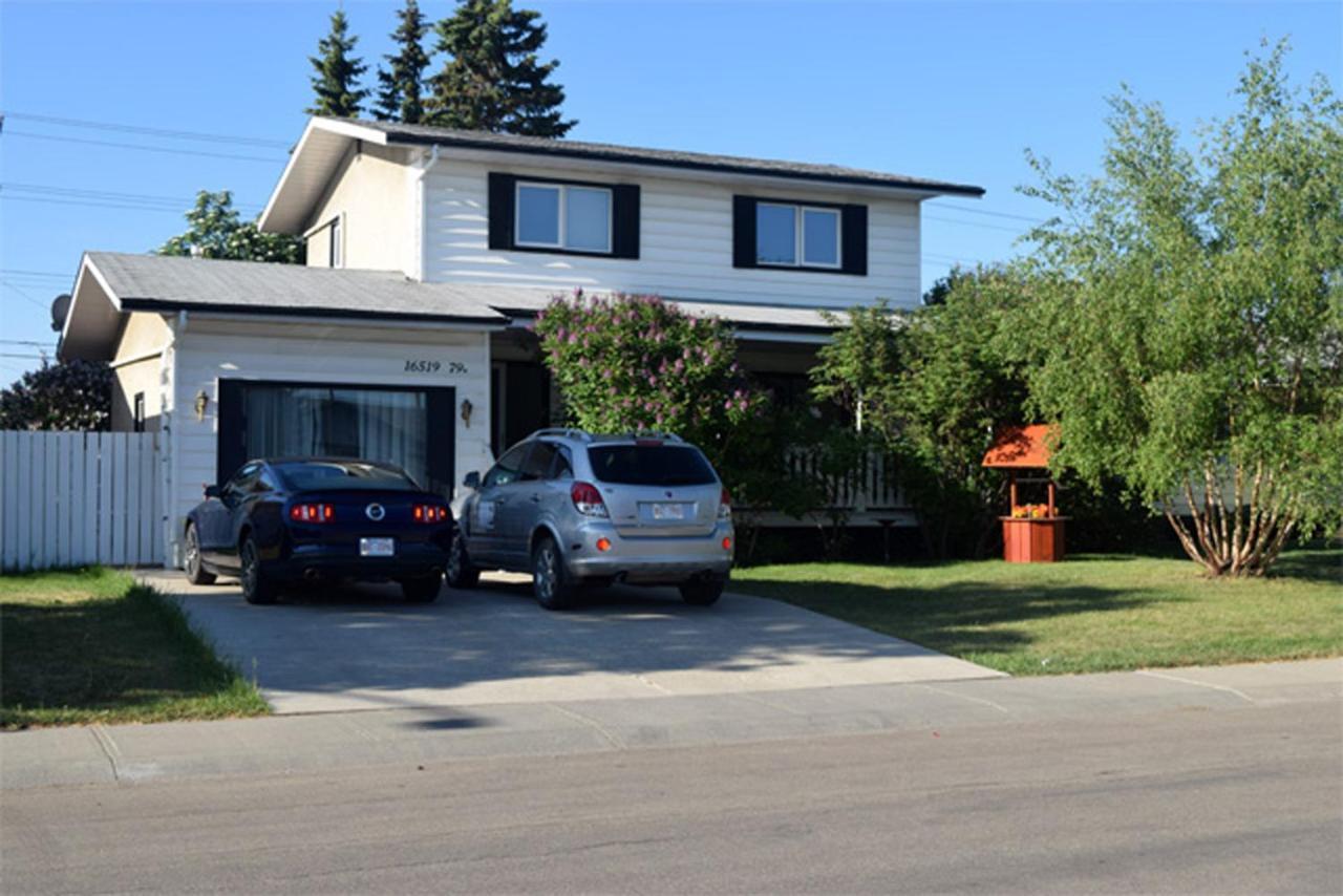 The Dewberry Homestay B&B Edmonton Esterno foto