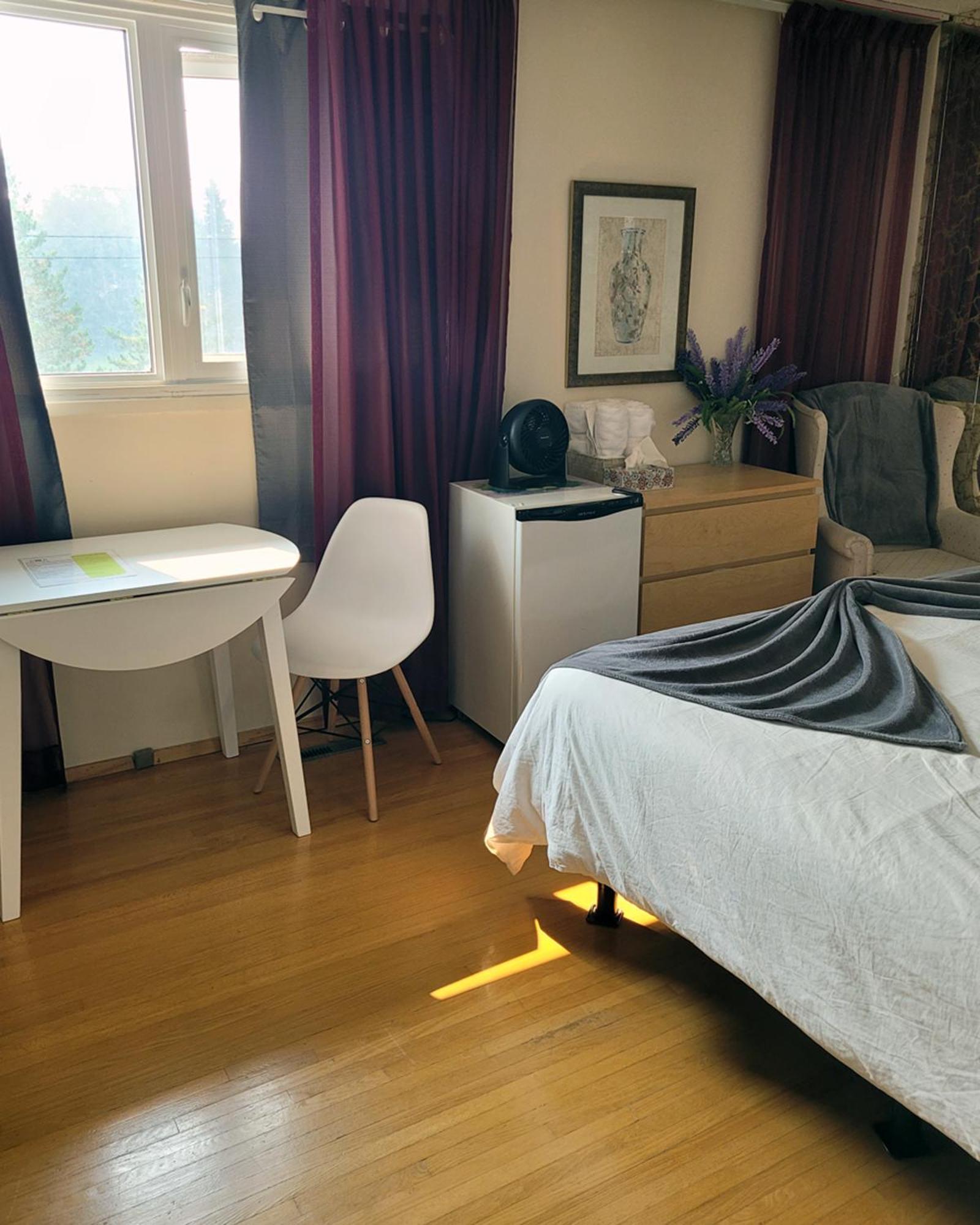 The Dewberry Homestay B&B Edmonton Esterno foto